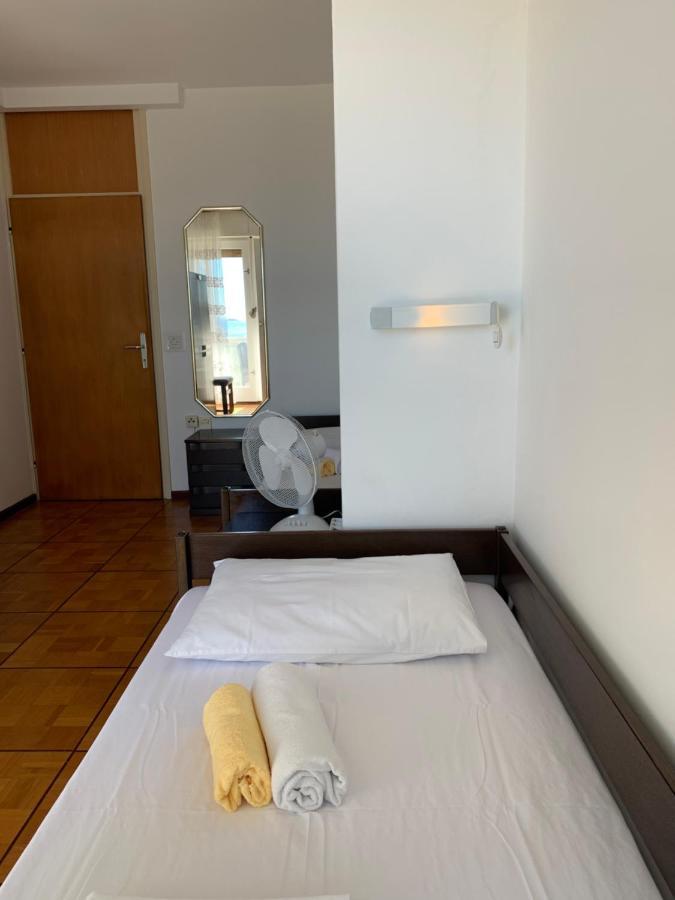 Vila Primo Hotel Primošten Eksteriør billede